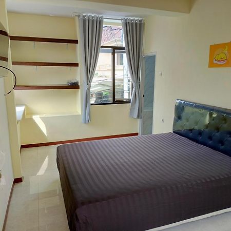 Bebek Kuning Residence Blimbing  Екстериор снимка