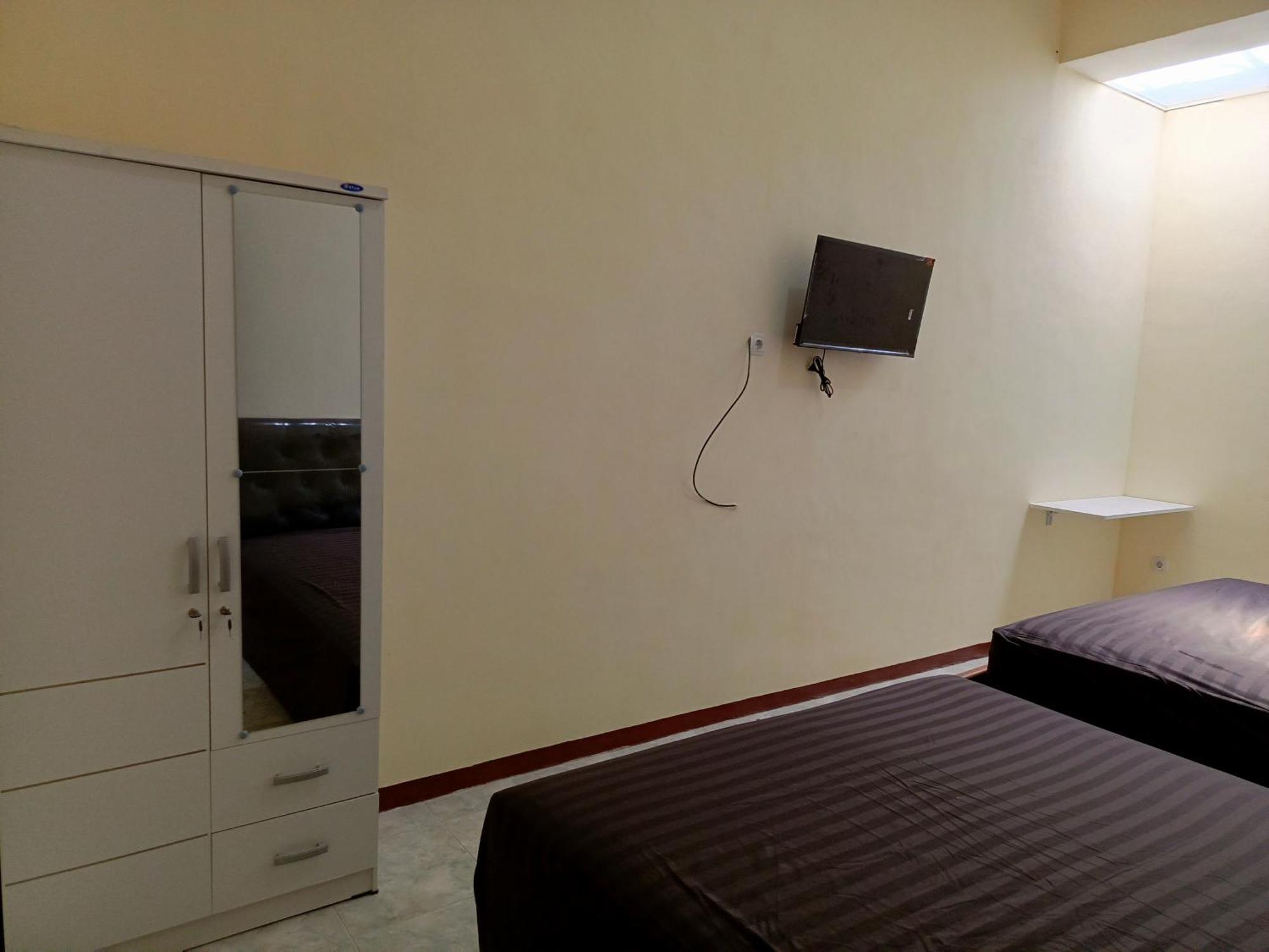 Bebek Kuning Residence Blimbing  Екстериор снимка