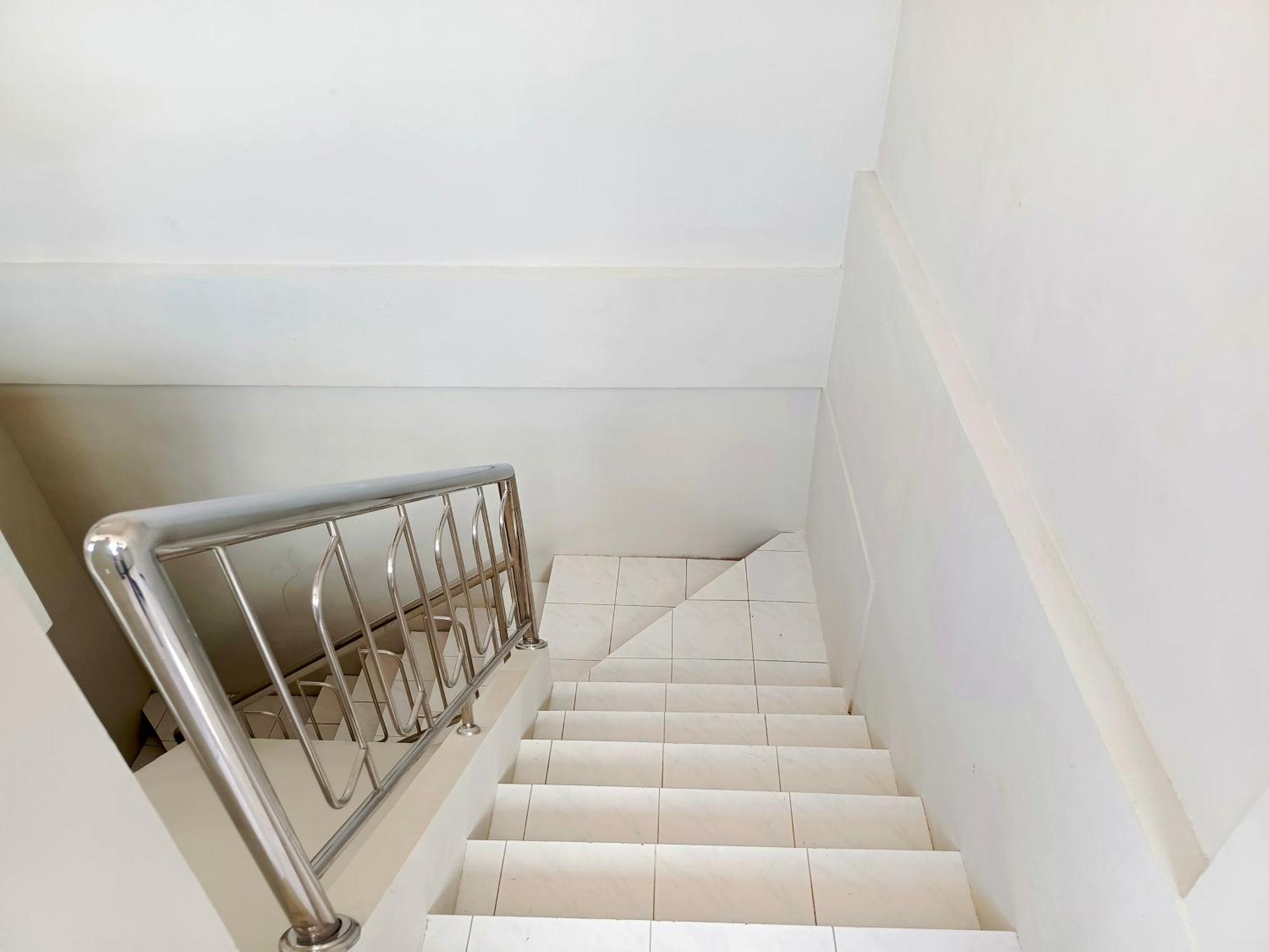 Bebek Kuning Residence Blimbing  Екстериор снимка