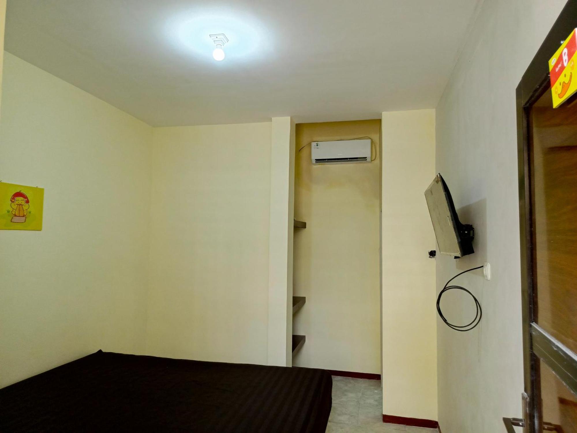 Bebek Kuning Residence Blimbing  Екстериор снимка